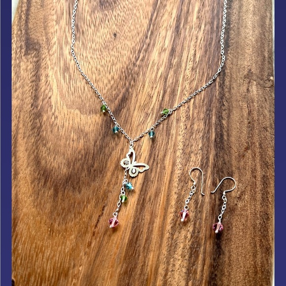 Silver .925 Butterfly Necklace and Earring Set - Picture 1 of 2